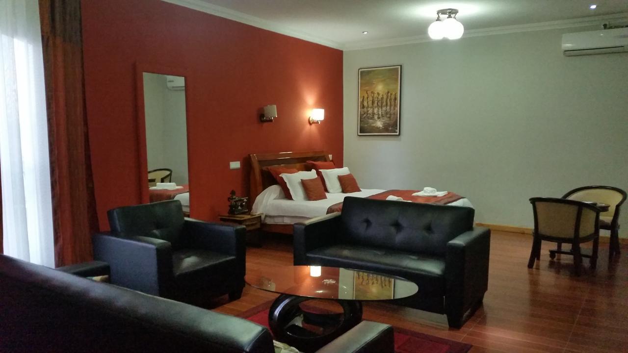 Anouk Hotel Антананариву Екстериор снимка