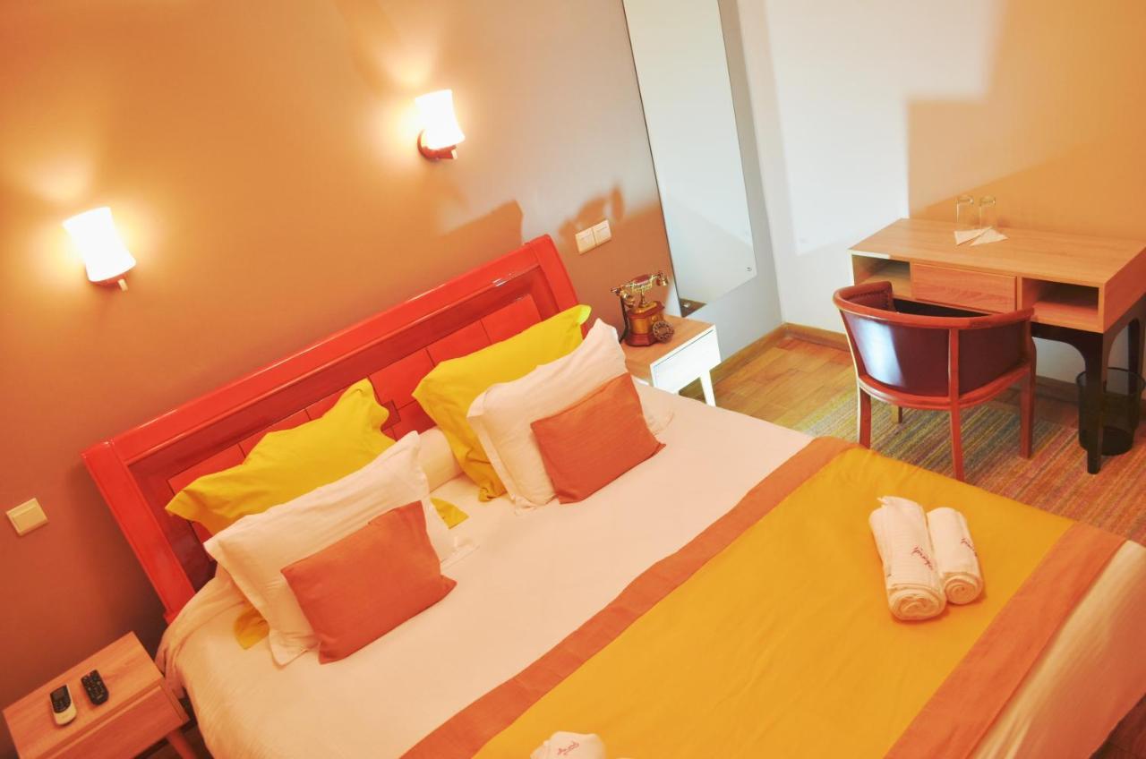 Anouk Hotel Антананариву Екстериор снимка
